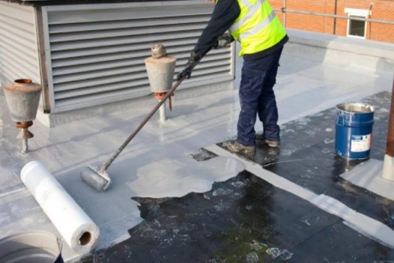 Imperméabilisants pour toitures, terrasses, balcons, fondations, douches et piscines